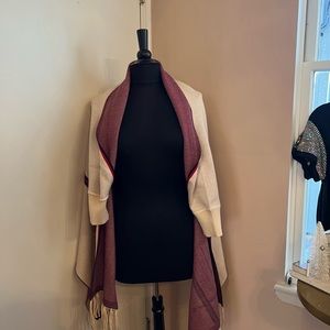 Sleeved Wrap with Pockets in Oatmeal